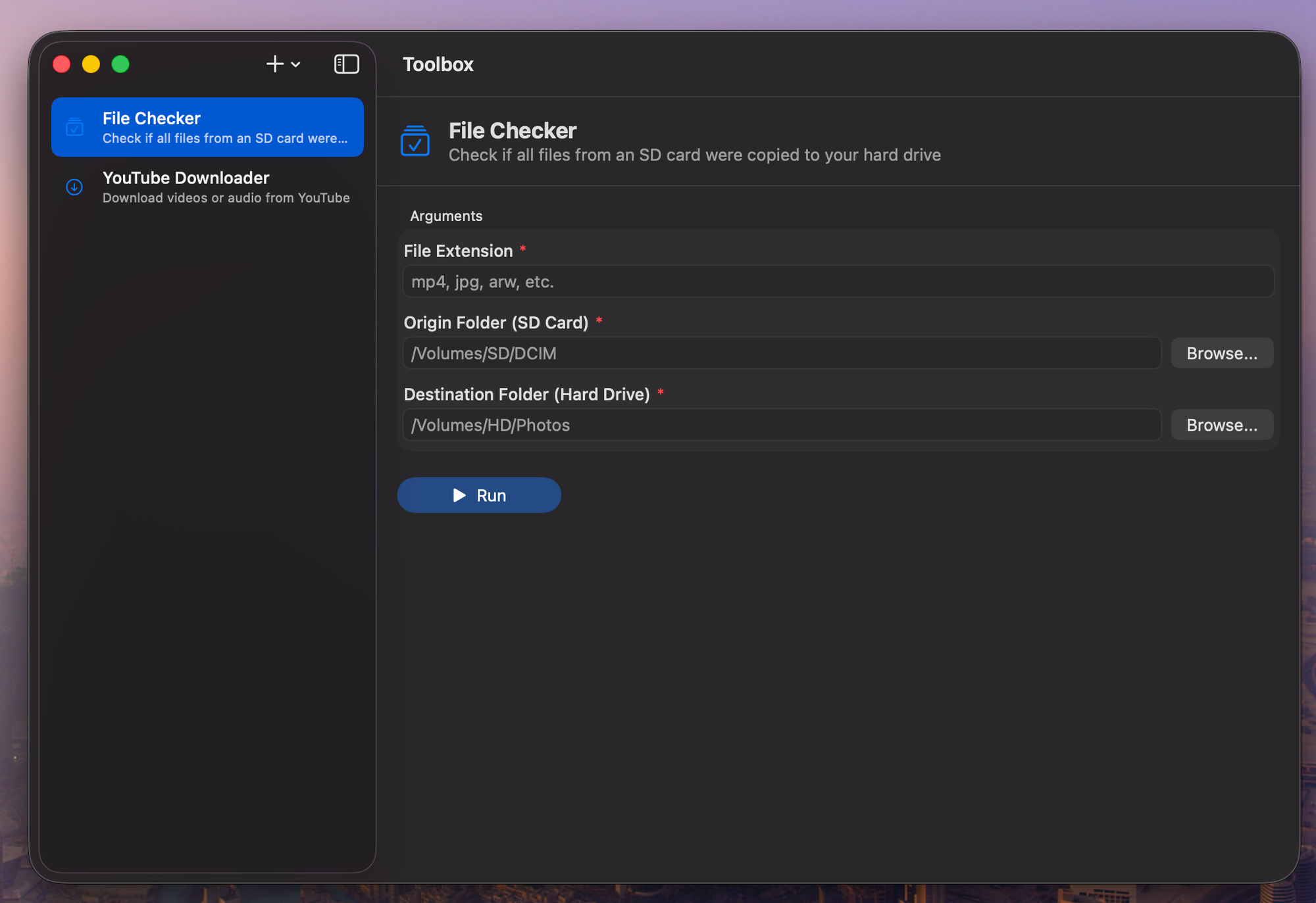ShareToolbox app screenshot showing the File Checker tool with arguments and streaming output